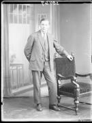 sedia (Positivo) di Fotostudio Waldmüller (1928/01/01 - 1929/12/31)