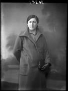 donna (Positivo) di Fotostudio Waldmüller (1928/01/01 - 1929/12/31)