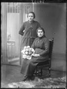 sedia (Positivo) di Fotostudio Waldmüller (1928/01/01 - 1929/12/31)