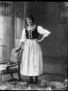 sedia (Positivo) di Fotostudio Waldmüller (1928/01/01 - 1929/12/31)