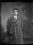 ritratto (Positivo) di Fotostudio Waldmüller (1928/01/01 - 1929/12/31)