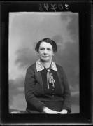 donna (Positivo) di Fotostudio Waldmüller (1928/01/01 - 1929/12/31)