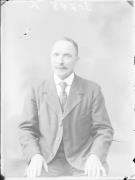 ritratto (Positivo) di Fotostudio Waldmüller (1928/01/01 - 1929/12/31)