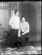 tavolo (Positivo) di Fotostudio Waldmüller (1928/01/01 - 1929/12/31)