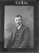 ritratto (Positivo) di Fotostudio Waldmüller (1928/01/01 - 1929/12/31)