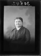 Ripresa in studio. Ritratto di una donna