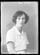 ritratto (Positivo) di Fotostudio Waldmüller (1931/01/01 - 1931/12/31)