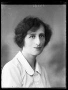 ritratto (Positivo) di Fotostudio Waldmüller (1931/01/01 - 1931/12/31)