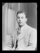 ritratto (Positivo) di Fotostudio Waldmüller (1938/01/01 - 1938/12/31)