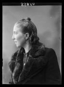 ripresa in studio (Positivo) di Fotostudio Waldmüller (1939/01/01 - 1939/12/31)