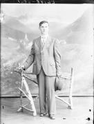 ripresa in studio (Positivo) di Fotostudio Waldmüller (1941/07/01 - 1941/07/31)