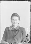 donna (Positivo) di Fotostudio Waldmüller (1941/11/01 - 1941/11/13)