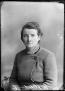 ripresa in studio (Positivo) di Fotostudio Waldmüller (1943/01/01 - 1943/01/31)