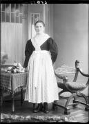 sedia (Positivo) di Fotostudio Waldmüller (1943/01/01 - 1943/01/31)