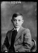 ritratto (Positivo) di Fotostudio Waldmüller (1943/01/01 - 1943/01/31)