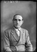 Ripresa in studio. Ritratto di un uomo. Informazioni nel registro (nr. 5): Giovanon Francesco