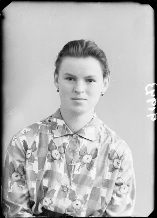 Studioaufnahme. Porträt einer Frau. Information im Register (Nr. 167): Turgler Magdalena, Moar Tochter