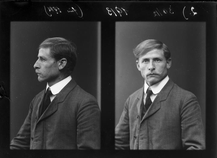 uomo (Positivo) di Fotostudio Waldmüller (1913/12/23 - 1913/12/23) 