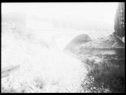 Ripresa in esterno. Ponte su un fiume