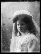 bambina (Positivo) di Fotostudio Waldmüller (1913/03/14 - 1913/03/14)