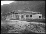 Ripresa in esterno. Cantiere con costruzioni grezza