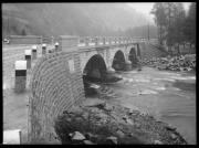 Ripresa in esterno. Ponte a pietra
