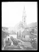 Ripresa in esterno. Rovine del duomo di Bolzano