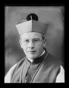 Ripresa interno. Ritratto del prevosto Josef Kalser