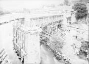 Ripresa in esterno. Cantiere di un ponte