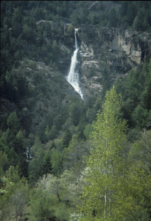 Wasserfall bei Saubach
