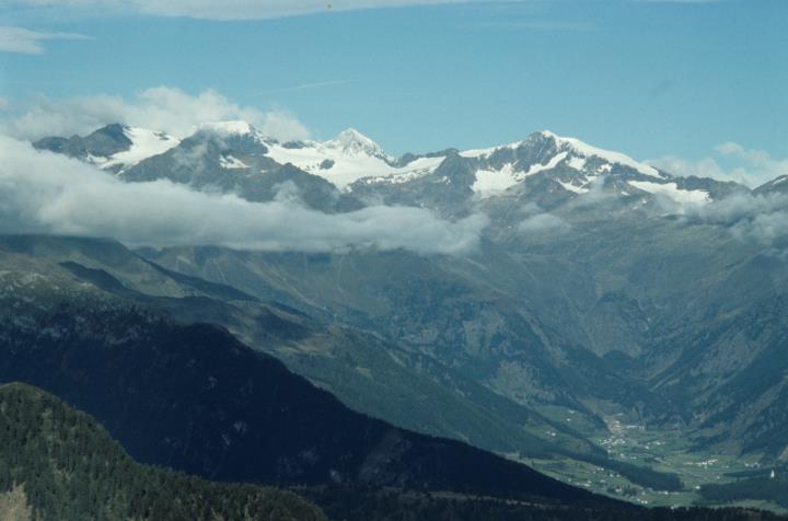 Aufnahme der Stubaier Berge vom Penser Joch aus