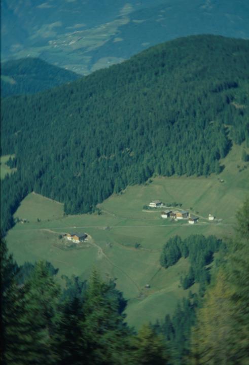 Ripresa del paesaggio dal maso Schoppl