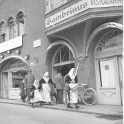 persone (Positivo) di Groth-Schmachtenberger, Erika (1951/01/01 - 1951/12/31)