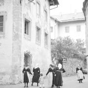 persone (Positivo) di Groth-Schmachtenberger, Erika (1966/01/01 - 1966/12/31)