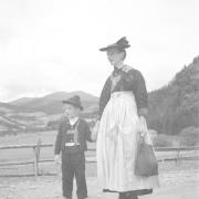 persone (Positivo) di Groth-Schmachtenberger, Erika (1937/01/01 - 1937/12/31)