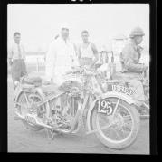 Anonyme/r Einzelne/r (Positivo) di Schöner, Josef Rudolf (1932/08/07 - 1932/08/07)