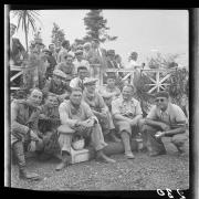 Gesellschaftsbild (Positivo) di Schöner, Josef Rudolf (1932/09/04 - 1932/09/04)