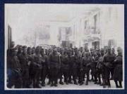 Gesellschaftsbild (Positivo) di Ellmenreich, Albert (1918/04/06 - 1918/04/06)