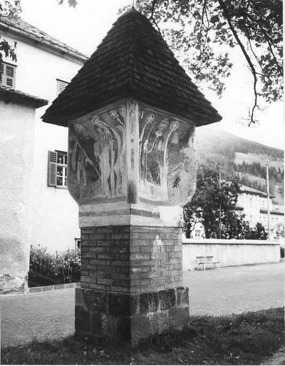 Kapelle/Bildstock/Gebetsstation/Kruzifix (Positivo) di Foto Elisabeth Fuchs-Hauffen, Überlingen/Bodensee,Fuchs-Hauffen, Elisabeth (1972/07/01 - 1972/07/31)