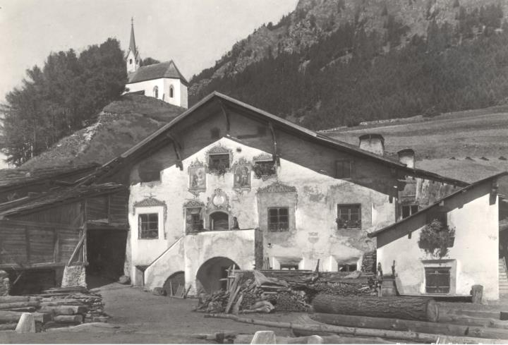 Bauernhof Graun-Altgraun (Positivo) di Foto Fränzl (1930/01/01 - 1950/12/31)