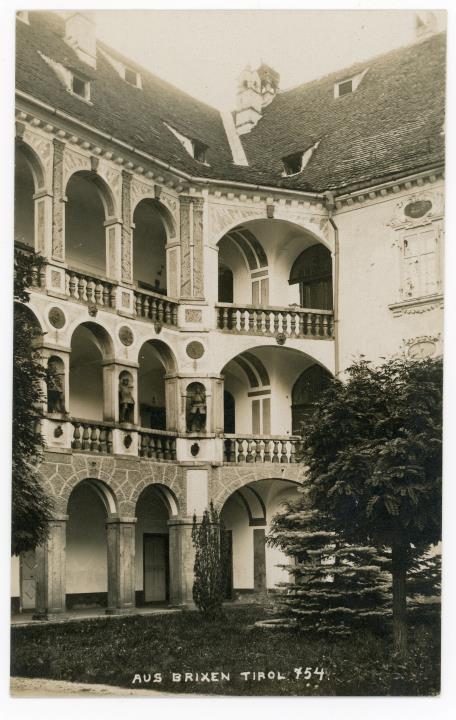 Palazzo Vescovile (Positivo) di A. Stockhammer (1912/01/01 - 1912/12/31)
