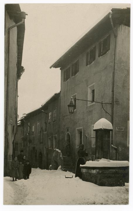 fontana (Positivo) di R. Largajolli (1909/01/01 - 1909/12/31)