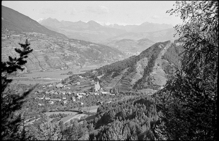 paesaggio (Positivo) di Atzwanger, Hugo (1941/09/02 - 1941/09/02)