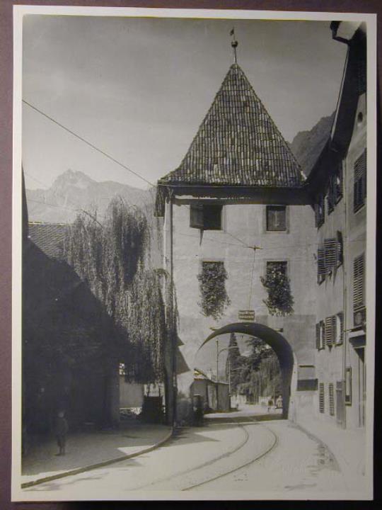 Stadttor und Stadtmauer (Positivo) di Bährendt, Leo (1950/01/01 - 1950/12/31)