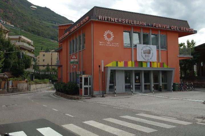 funivia (Positivo) di de Vries, Gideon (2007/08/81 - 2007/08/81) <br>Diritti: Amt für Film und Medien, Autonome Provinz Bozen-Südtirol
